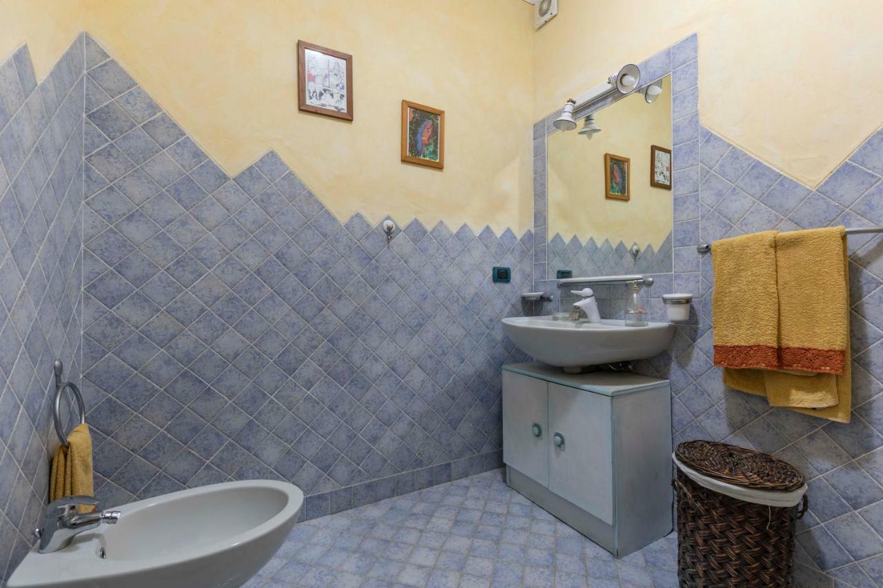 Villa Iris With Pool بايا سردينيا المظهر الخارجي الصورة
